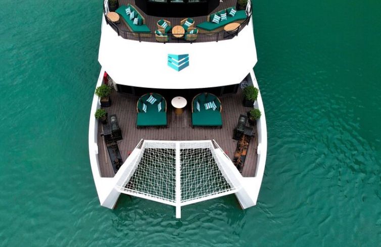 Lan Ha Bay scenery