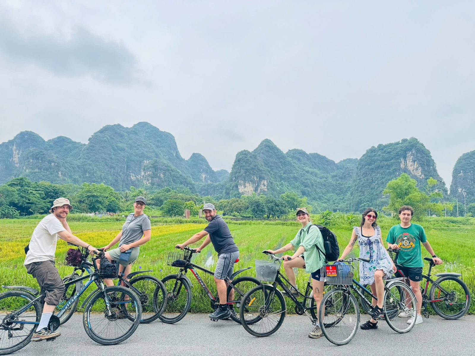 Ninh Binh cycling & hiking tour