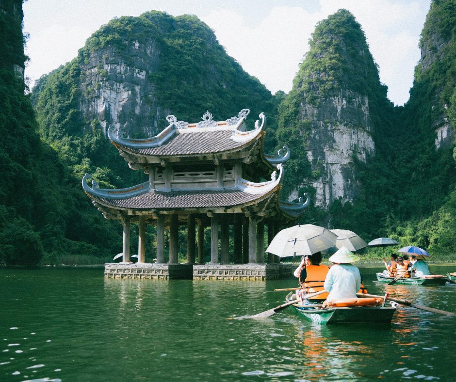Ninh Binh scenic tour — limestone karsts and waterways