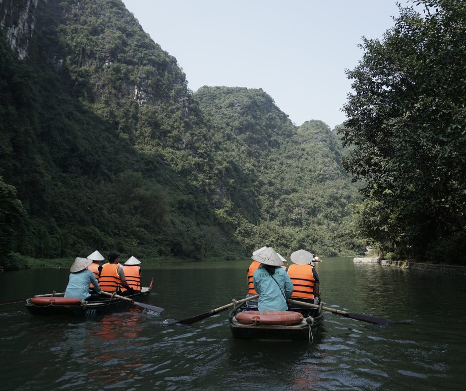 Ninh Binh scenic tour — limestone karsts and waterways